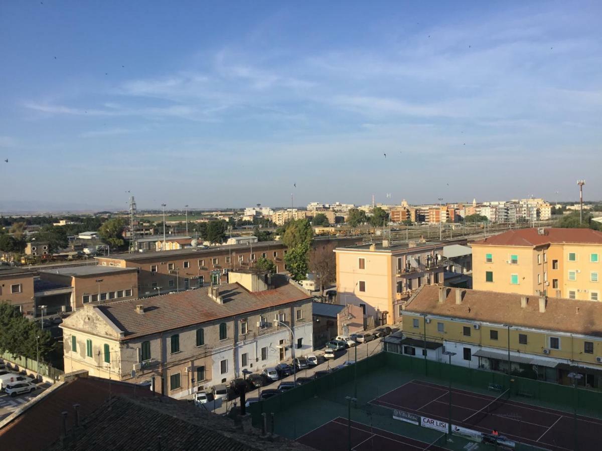 A 2 Passi Da Bed and Breakfast Foggia Exteriör bild
