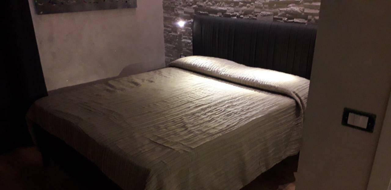 A 2 Passi Da Bed and Breakfast Foggia Rum bild